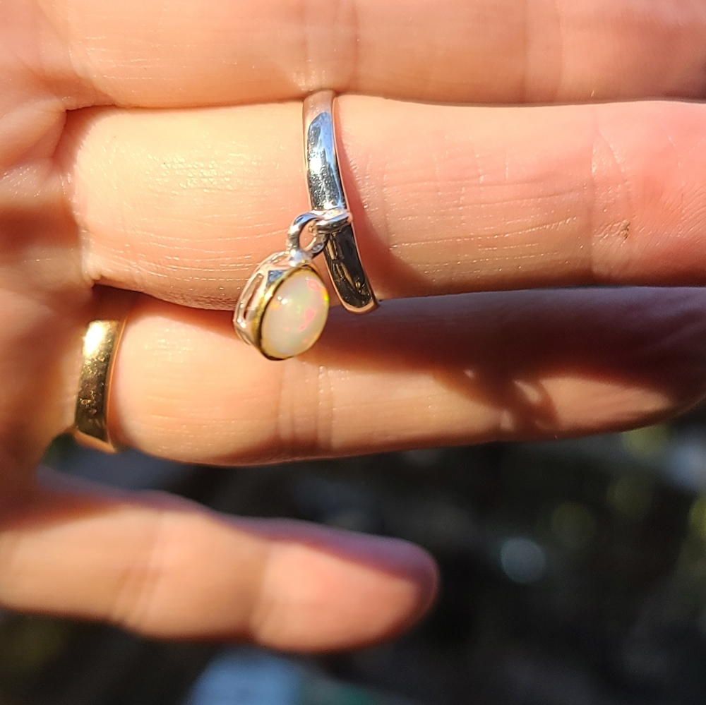 Fire 🔥 Opal sterling & gold charm ring sz8 - Picture 6 of 10